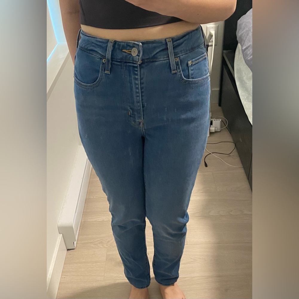 Levi’s 721 High Rise Skinny Jeans